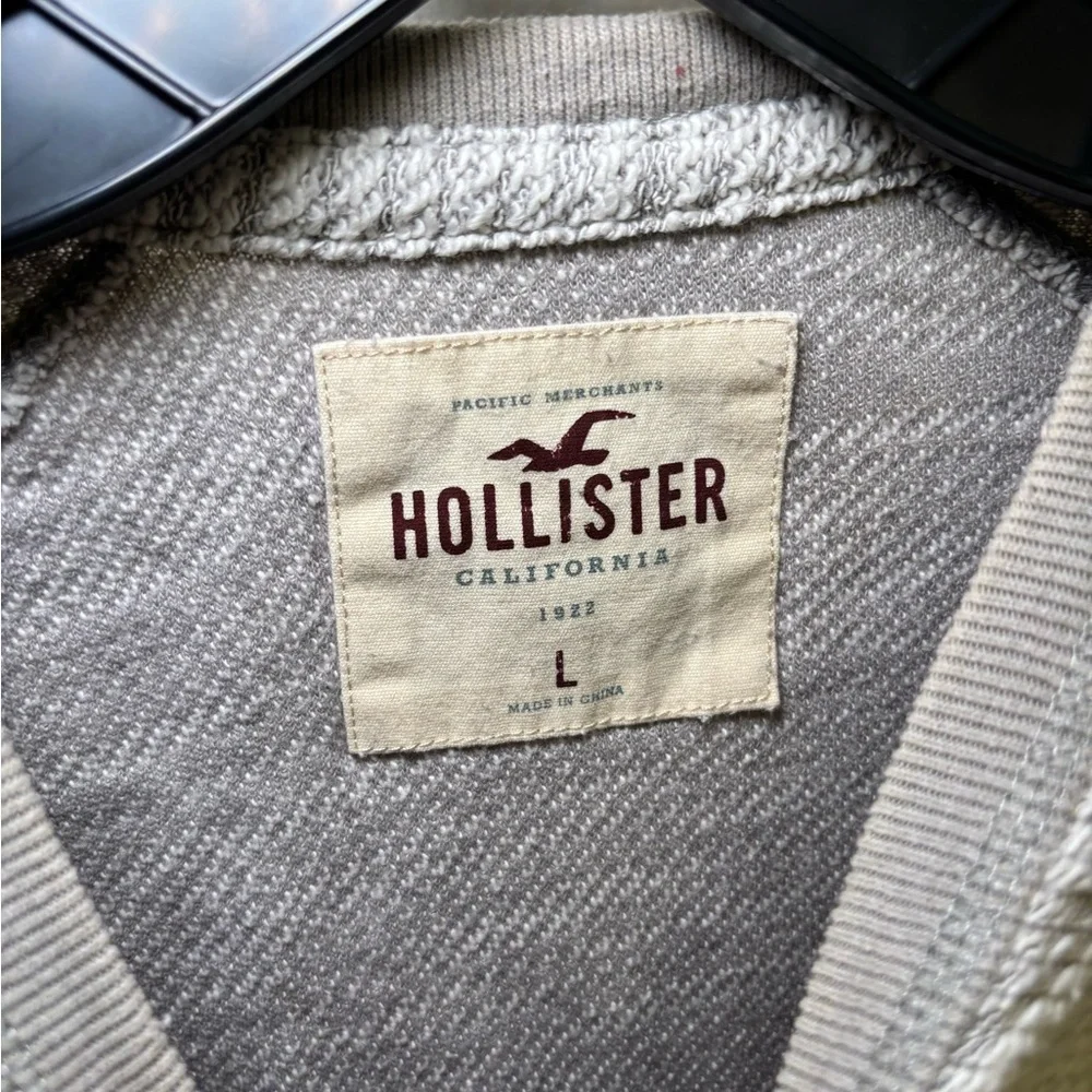 Hollister soft textured